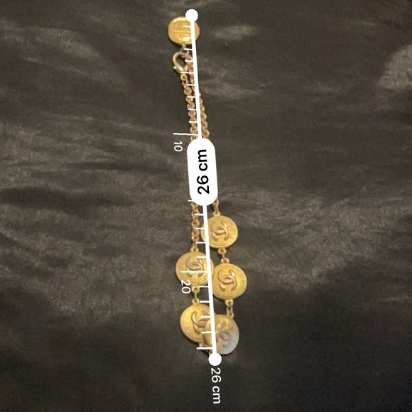 CHANEL Vintage 1980s Medaillon Gold Tone Necklace - Picture 6 of 7